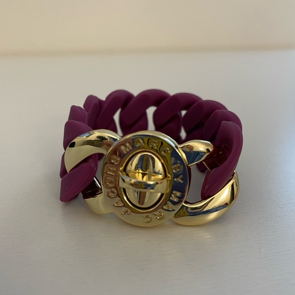 Marc By Marc Jacobs Gummy Turn Lock Bracelet - Picture 1 of 3